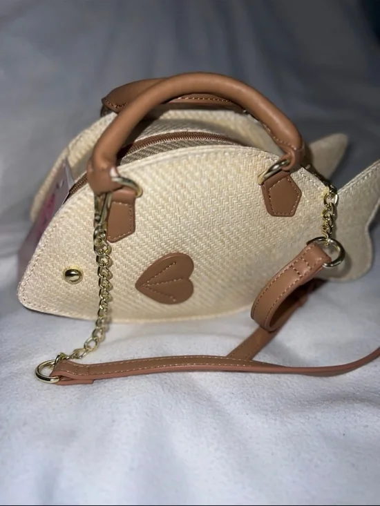Luv Betsey Johnson Fish Crossbody Straw Purse - Trending Beach Purse NWT vhtf - Picture 8 of 9